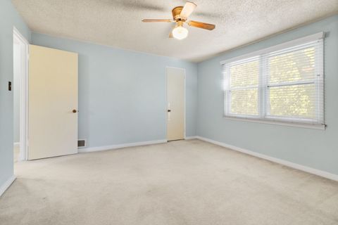 Tiny photo for 913 N Raynor Avenue, Joliet, IL 60435 (MLS # 12501150)