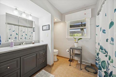 Tiny photo for 305 Poplar Lane, New Lenox, IL 60451 (MLS # 12499436)
