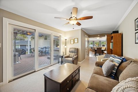 Tiny photo for 305 Poplar Lane, New Lenox, IL 60451 (MLS # 12499436)