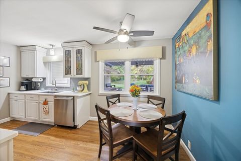 Tiny photo for 305 Poplar Lane, New Lenox, IL 60451 (MLS # 12499436)
