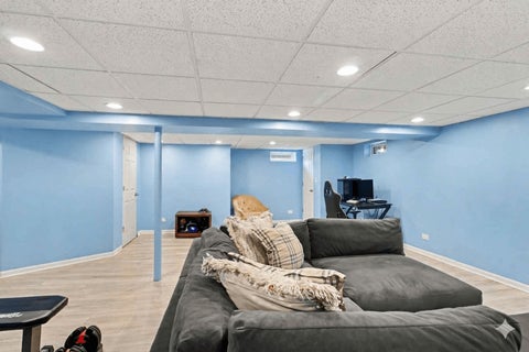 Tiny photo for 1621 N Belmont Avenue, Arlington Heights, IL 60004 (MLS # 12703068)