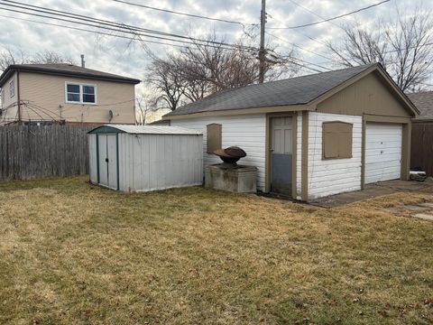 Tiny photo for 8417 S Scottsdale Avenue, Chicago, IL 60652 (MLS # 12579748)