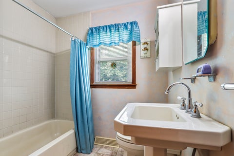 Tiny photo for 17558 Thorndale Court, Lockport, IL 60441 (MLS # 12745608)