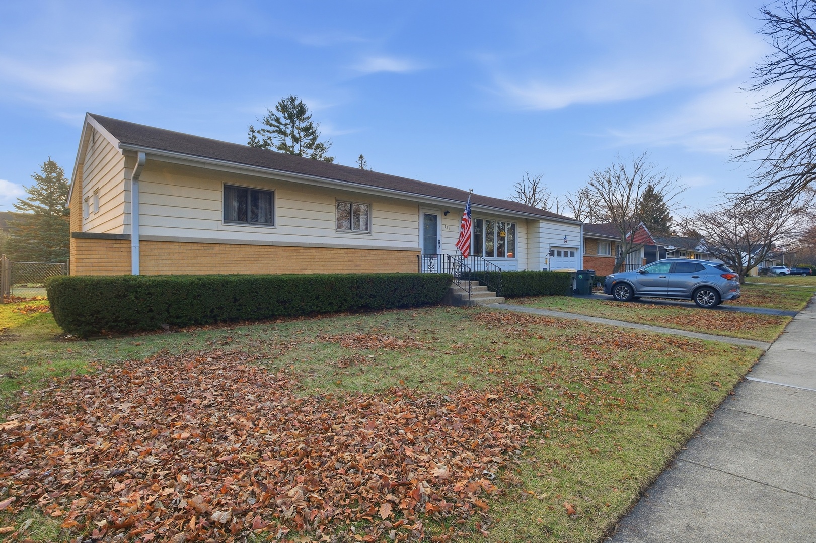 731 N Gibbons Avenue