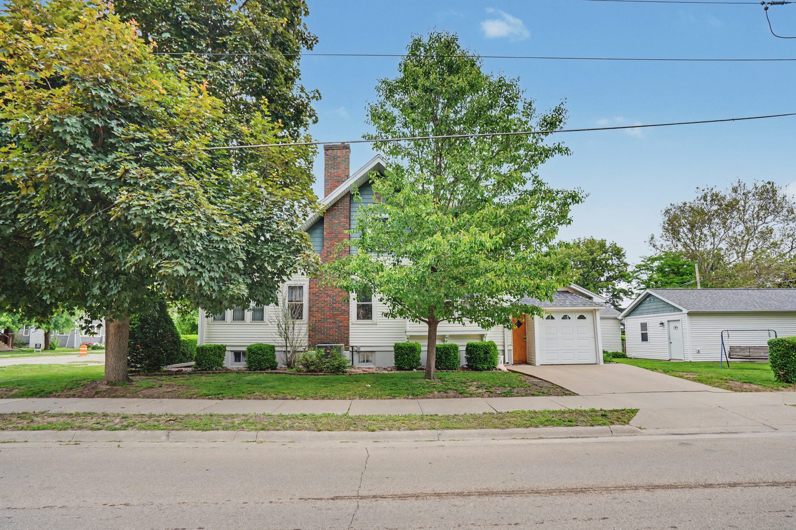 803 N 3rd Street