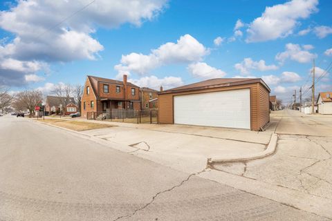Tiny photo for 5259 S Mason Avenue, Chicago, IL 60638 (MLS # 12579211)