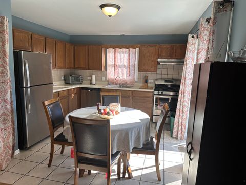 Tiny photo for 37966 N Cornell Road, Beach Park, IL 60087 (MLS # 12489533)