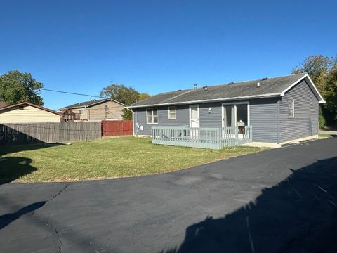 Tiny photo for 37966 N Cornell Road, Beach Park, IL 60087 (MLS # 12489533)