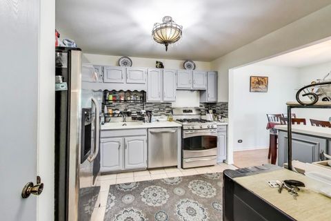 Tiny photo for 350 Newgate Court #2Z, Schaumburg, IL 60193 (MLS # 12521253)