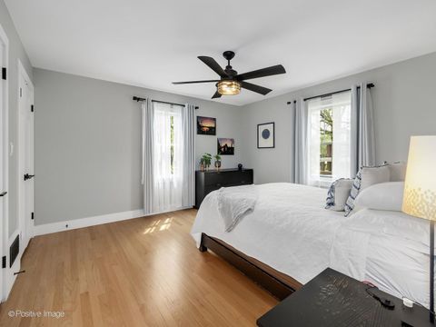 Tiny photo for 525 N Stone Avenue, La Grange Park, IL 60526 (MLS # 12622664)