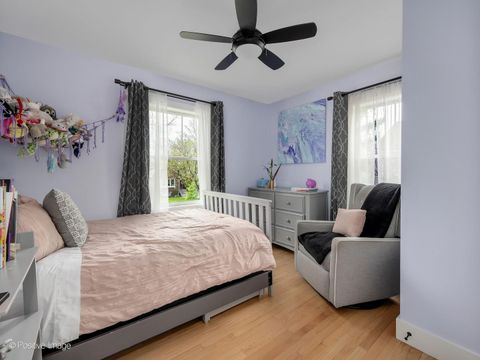 Tiny photo for 525 N Stone Avenue, La Grange Park, IL 60526 (MLS # 12622664)