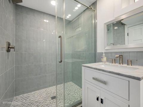 Tiny photo for 525 N Stone Avenue, La Grange Park, IL 60526 (MLS # 12622664)