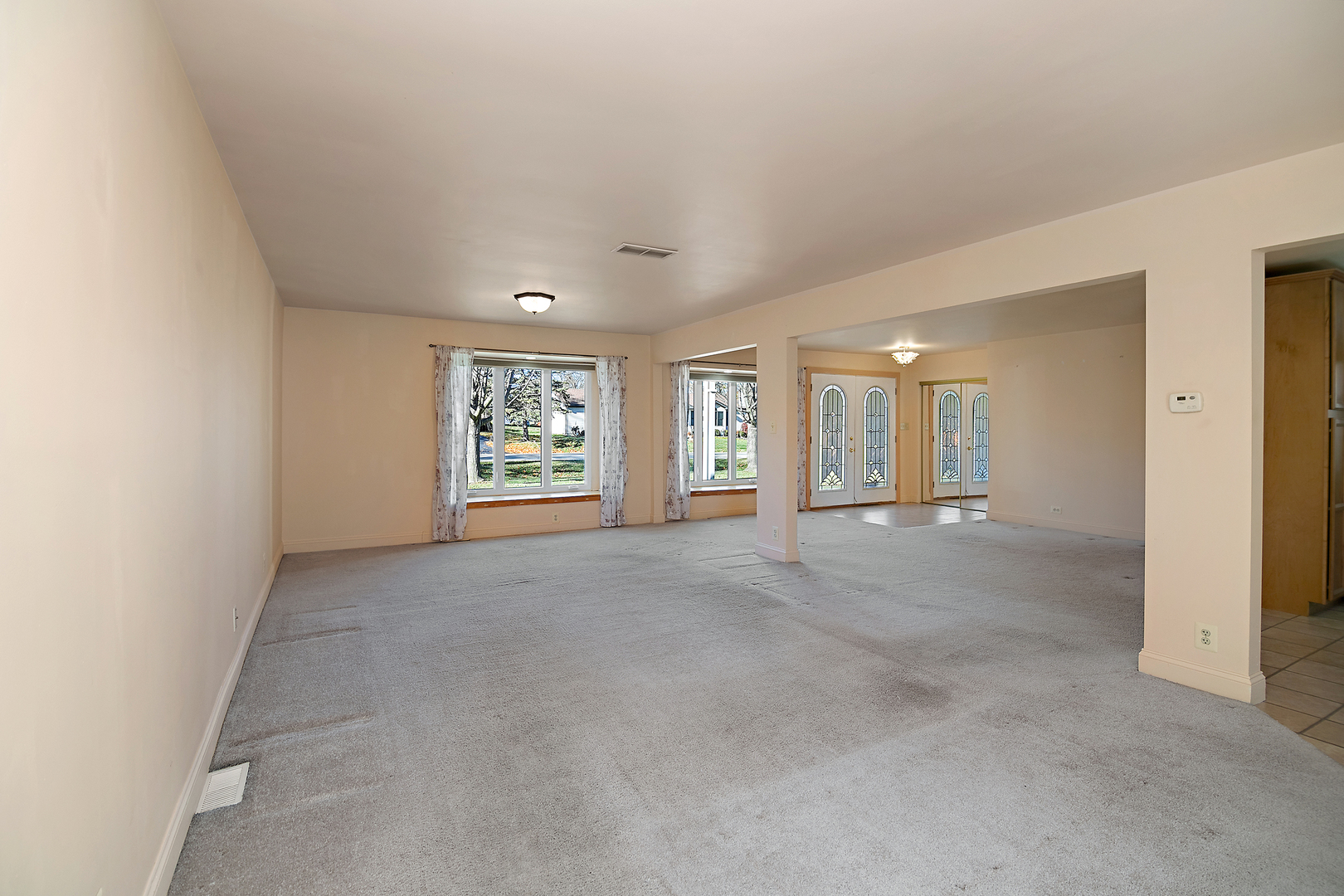 2N603 Virginia Avenue