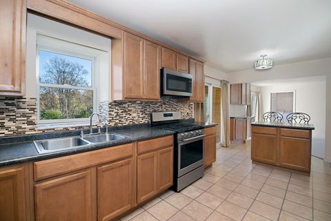 Tiny photo for 2N603 Virginia Avenue, Glen Ellyn, IL 60137 (MLS # 12510041)