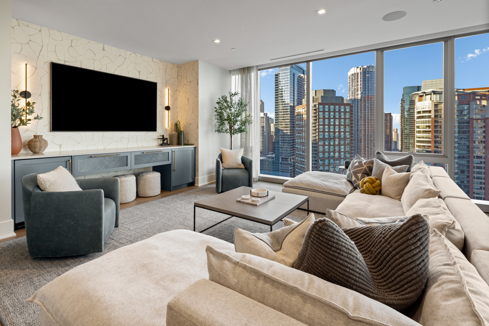 363 E Wacker Drive 1906