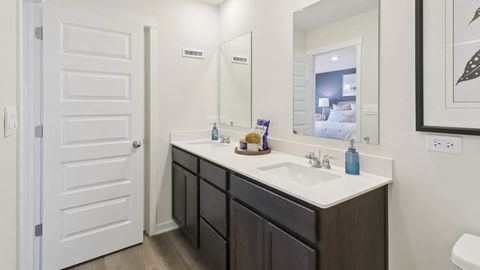 Tiny photo for 1685 baler Avenue, Aurora, IL 60503 (MLS # 12672649)