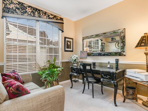 Tiny photo for 2805 Bond Circle #2805, Naperville, IL 60563 (MLS # 12588581)