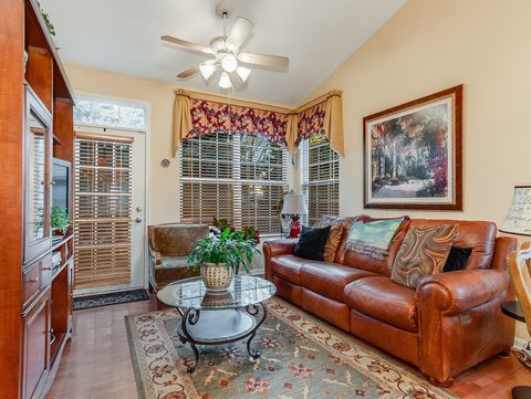 Tiny photo for 2805 Bond Circle #2805, Naperville, IL 60563 (MLS # 12588581)