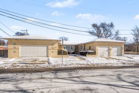 Tiny photo for Westchester, IL 60154 (MLS # 12552170)