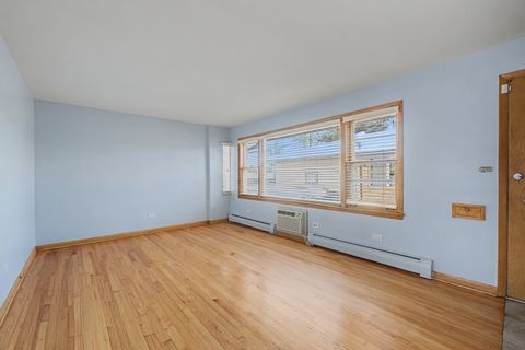 Tiny photo for Westchester, IL 60154 (MLS # 12552170)