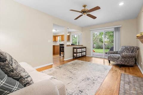 Tiny photo for 705 Gregor Lane, Wheeling, IL 60090 (MLS # 12630052)