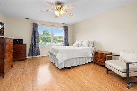 Tiny photo for 705 Gregor Lane, Wheeling, IL 60090 (MLS # 12630052)