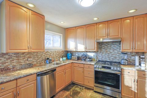 Tiny photo for 1501 Pawnee Road, Carpentersville, IL 60110 (MLS # 12550318)