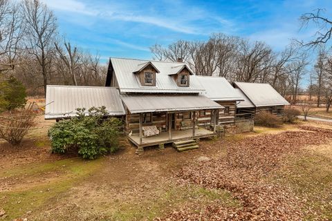 Photo of 701 Old Johnston City Road, West Frankfort, IL 62896 (MLS # 12572305)