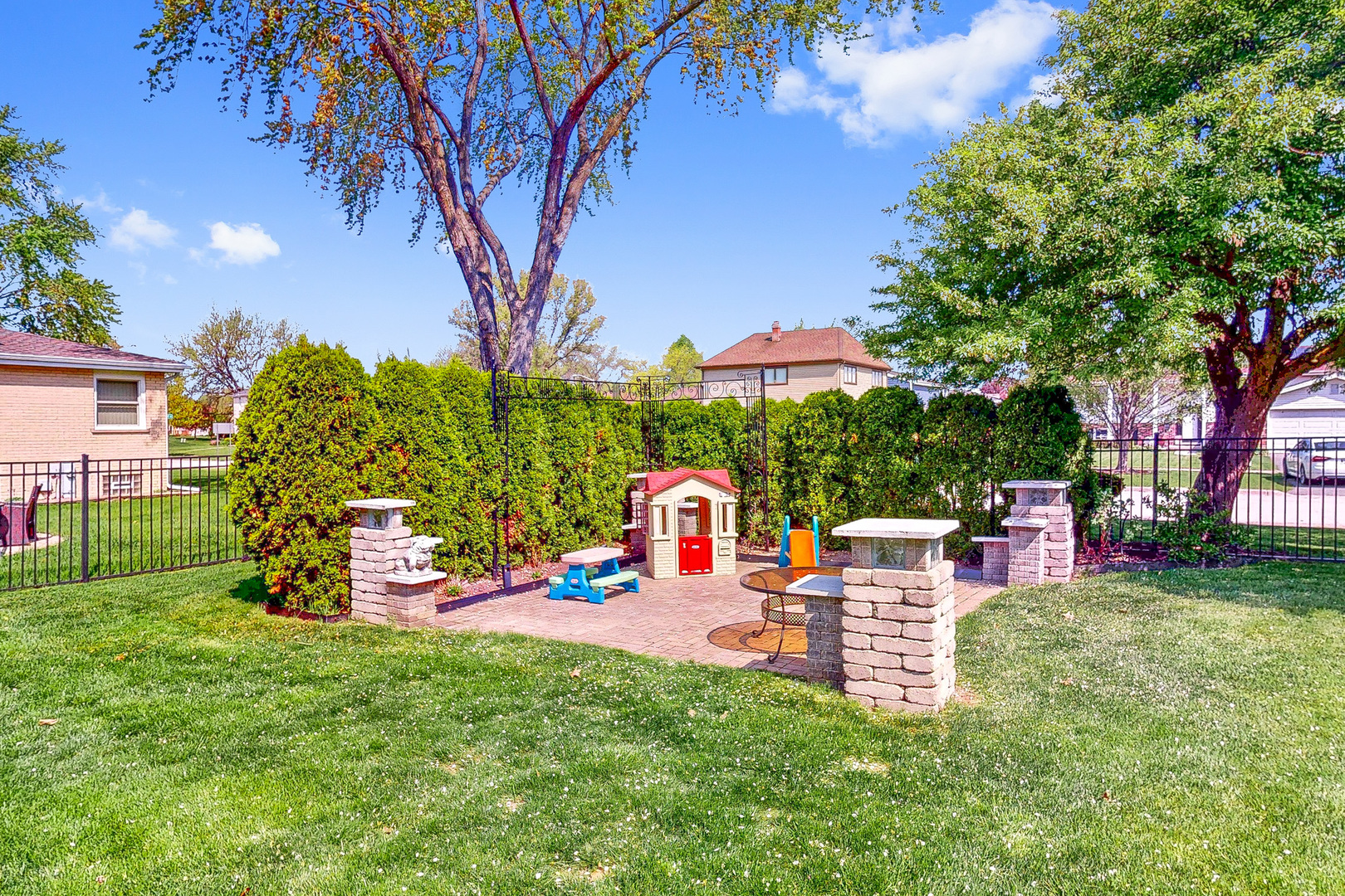 1156 N Fischer Drive