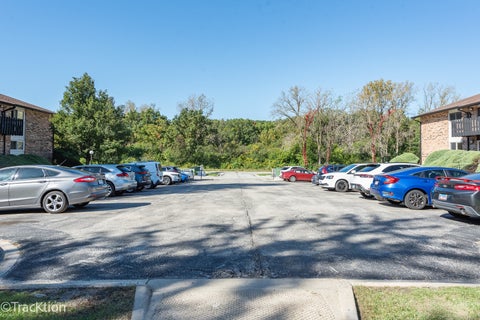 Tiny photo for 13A Kingery Quarter #203, Willowbrook, IL 60527 (MLS # 12770644)