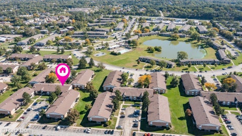 Tiny photo for 13A Kingery Quarter #203, Willowbrook, IL 60527 (MLS # 12770644)