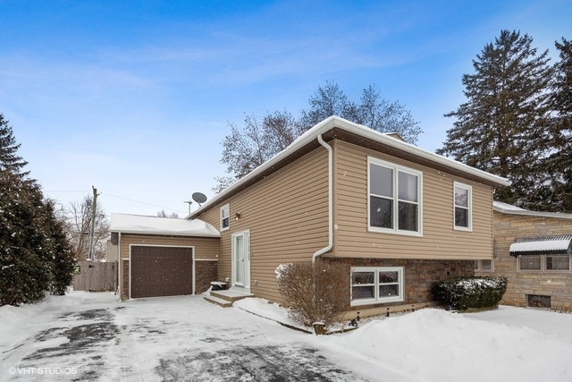 Photo 1 of 17 — 1335 Dolo Rosa Lane, Crystal Lake, IL 60014