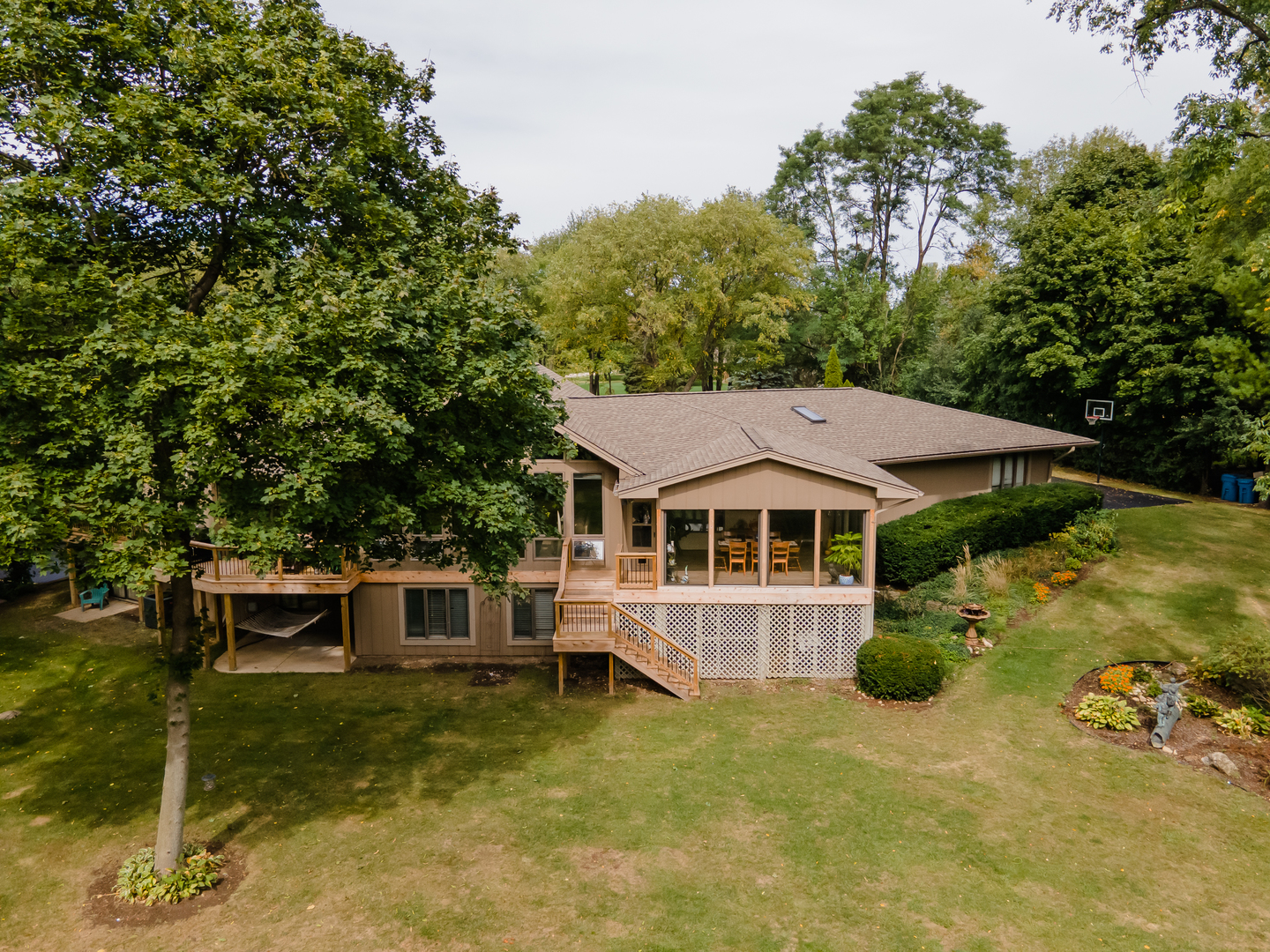 11N060 Johnstown Road