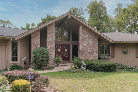 Tiny photo for 11N060 Johnstown Road, Elgin, IL 60124 (MLS # 12509372)