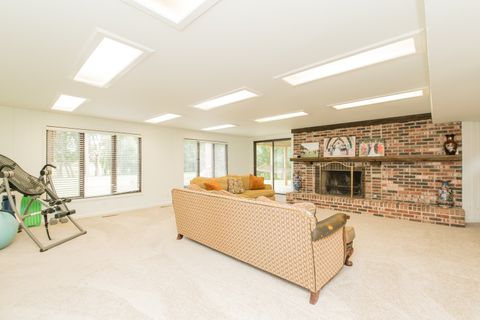 Tiny photo for 11N060 Johnstown Road, Elgin, IL 60124 (MLS # 12509372)