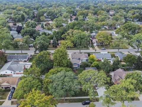 Tiny photo for 1194 Cedar Lane, Elk Grove Village, IL 60007 (MLS # 12485875)