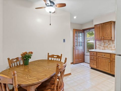 Tiny photo for 1194 Cedar Lane, Elk Grove Village, IL 60007 (MLS # 12485875)