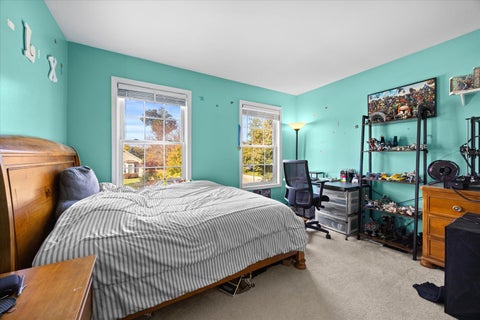 Tiny photo for 24 Hilltop Lane, South Elgin, IL 60177 (MLS # 12782856)