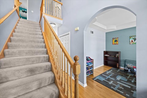 Tiny photo for 24 Hilltop Lane, South Elgin, IL 60177 (MLS # 12782856)