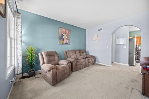Tiny photo for 24 Hilltop Lane, South Elgin, IL 60177 (MLS # 12782856)