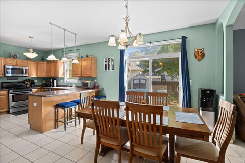 Tiny photo for 24 Hilltop Lane, South Elgin, IL 60177 (MLS # 12782856)