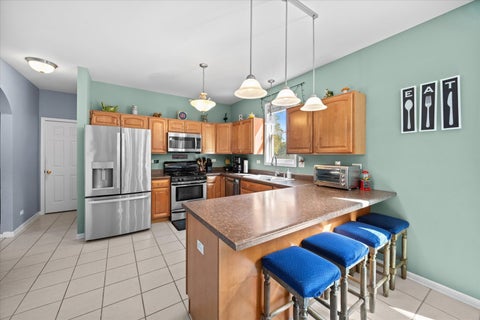 Tiny photo for 24 Hilltop Lane, South Elgin, IL 60177 (MLS # 12782856)
