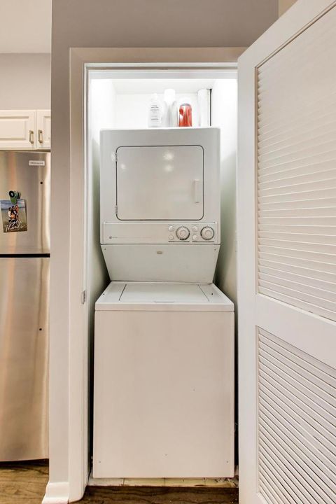 Tiny photo for 1962 W Lawrence Avenue #201, Chicago, IL 60640 (MLS # 12611456)