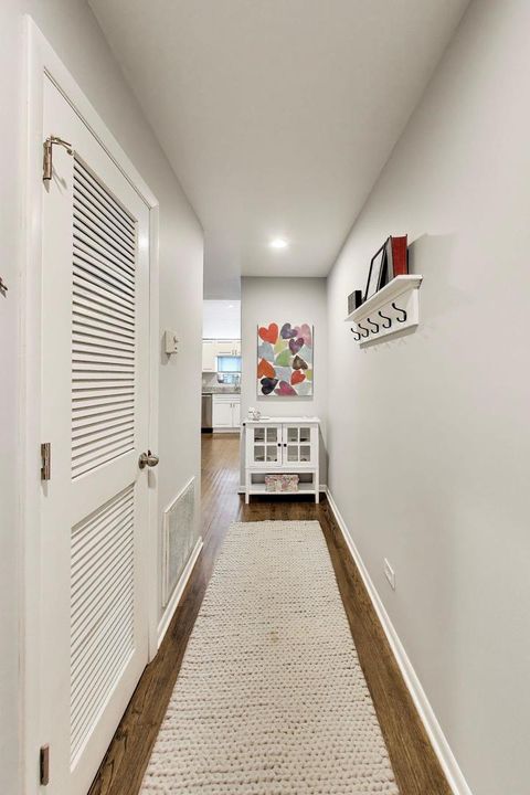Tiny photo for 1962 W Lawrence Avenue #201, Chicago, IL 60640 (MLS # 12611456)