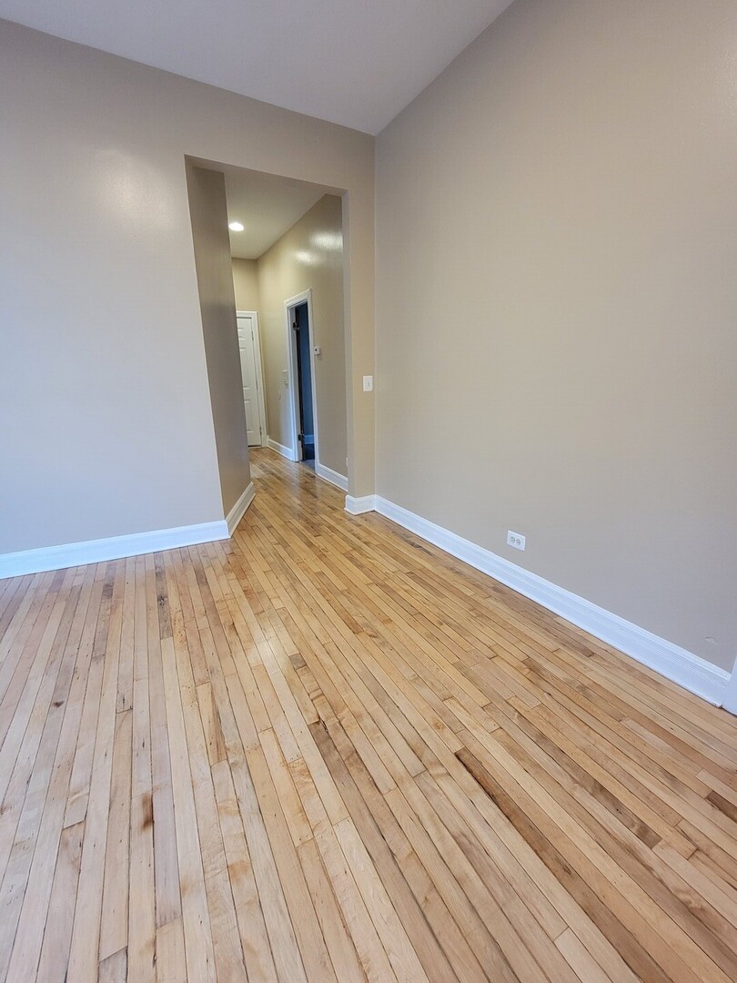 1239 S SPAULDING Avenue