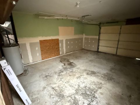 Tiny photo for 740 N Elmwood Drive, Aurora, IL 60506 (MLS # 12530127)