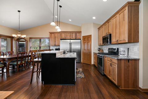 Tiny photo for 6011 Park View Drive, Bourbonnais, IL 60914 (MLS # 12613375)