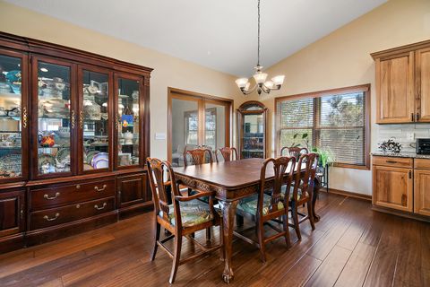 Tiny photo for 6011 Park View Drive, Bourbonnais, IL 60914 (MLS # 12613375)