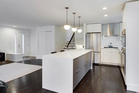 Tiny photo for 560 Drexel Avenue, Glencoe, IL 60022 (MLS # 12521746)