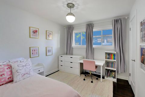 Tiny photo for 560 Drexel Avenue, Glencoe, IL 60022 (MLS # 12521746)